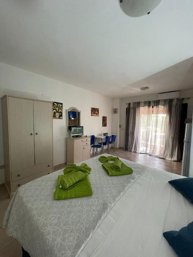 Casa Monella Mono Locale Vista Mare Apartment Marinella  Exterior photo